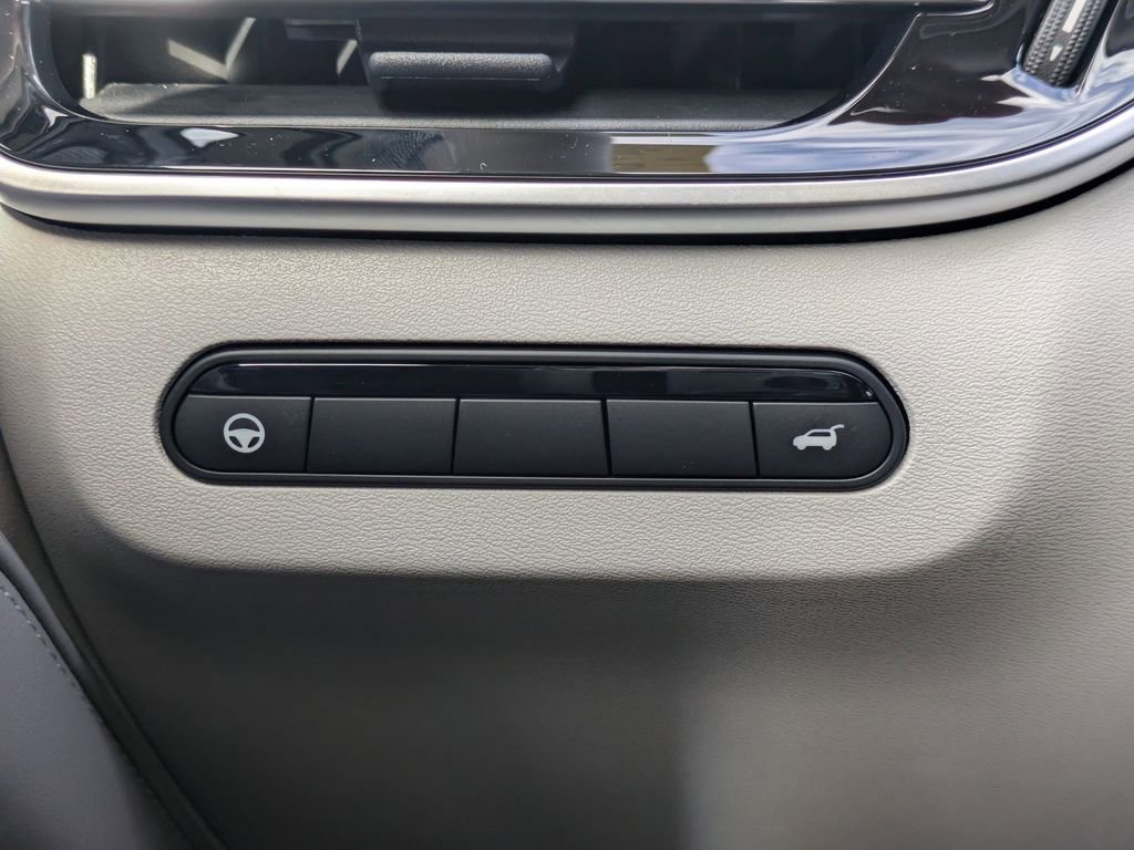 New 2026 INFINITI QX60 Luxe w/ Cargo Package image 29