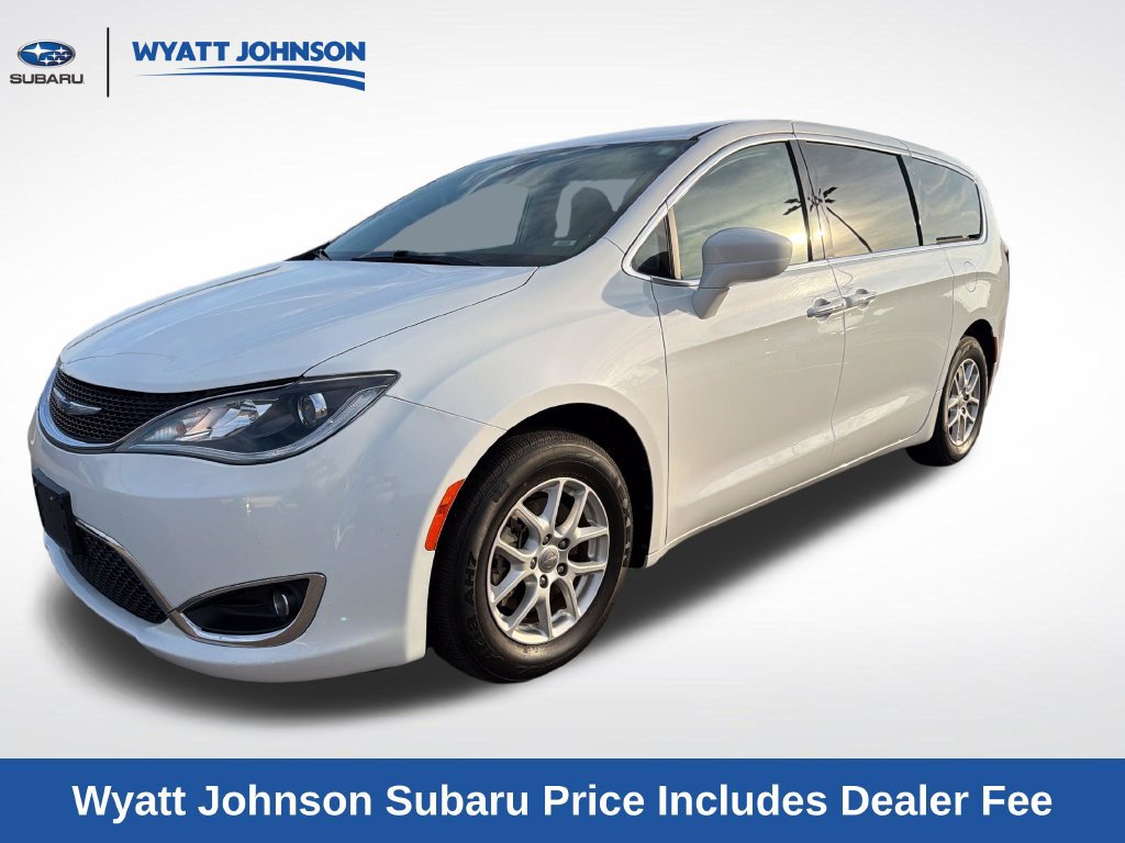 Used 2020 Chrysler Pacifica Touring FWD 360° Tour