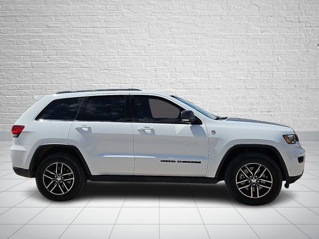 Used 2018 Jeep Grand Cherokee Trailhawk w/ Trailhawk Luxury Group image 5