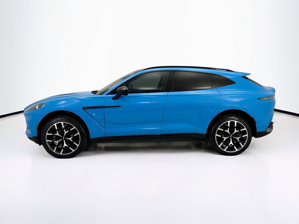 Used 2022 Aston Martin DBX image 8