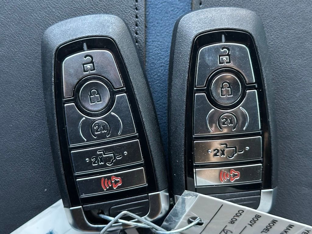 New 2026 Ford F350 Platinum w/ FX4 Off-Road Package image 54