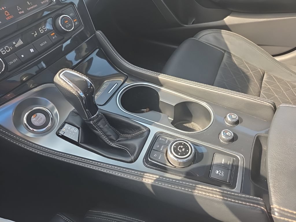 Used 2022 Nissan Maxima Platinum w/ Sport Mat Group FWD image 18