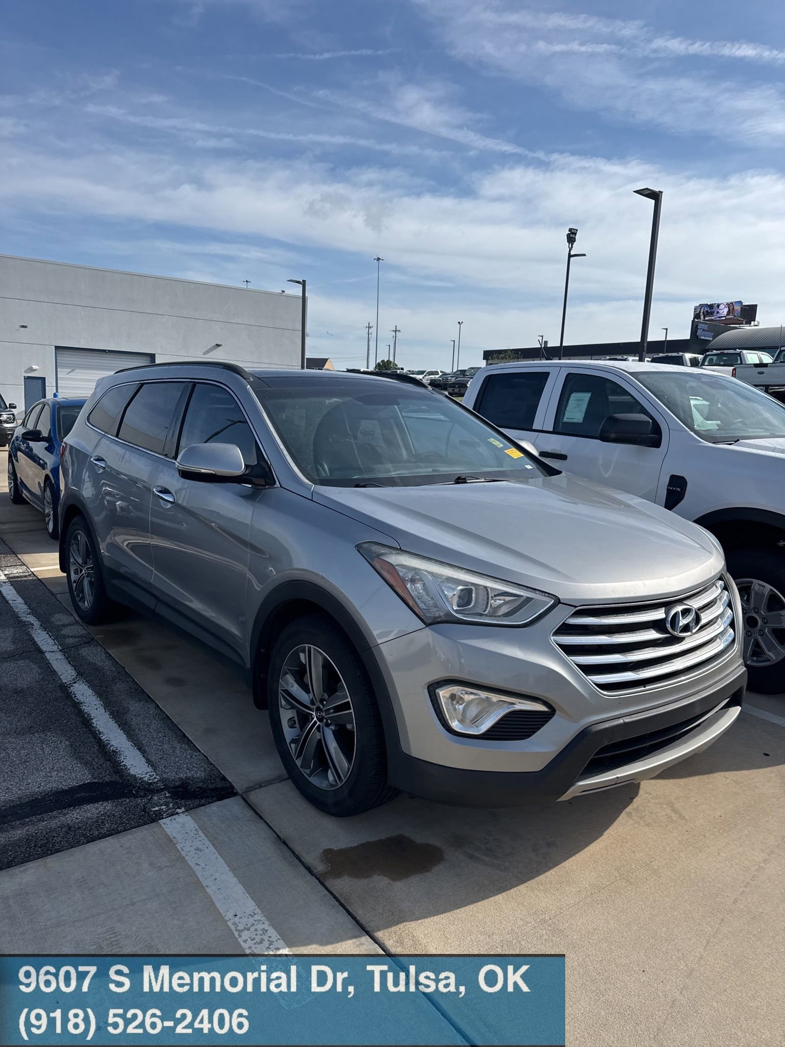 Used 2016 Hyundai Santa Fe SE w/ Option Group 03 image 2