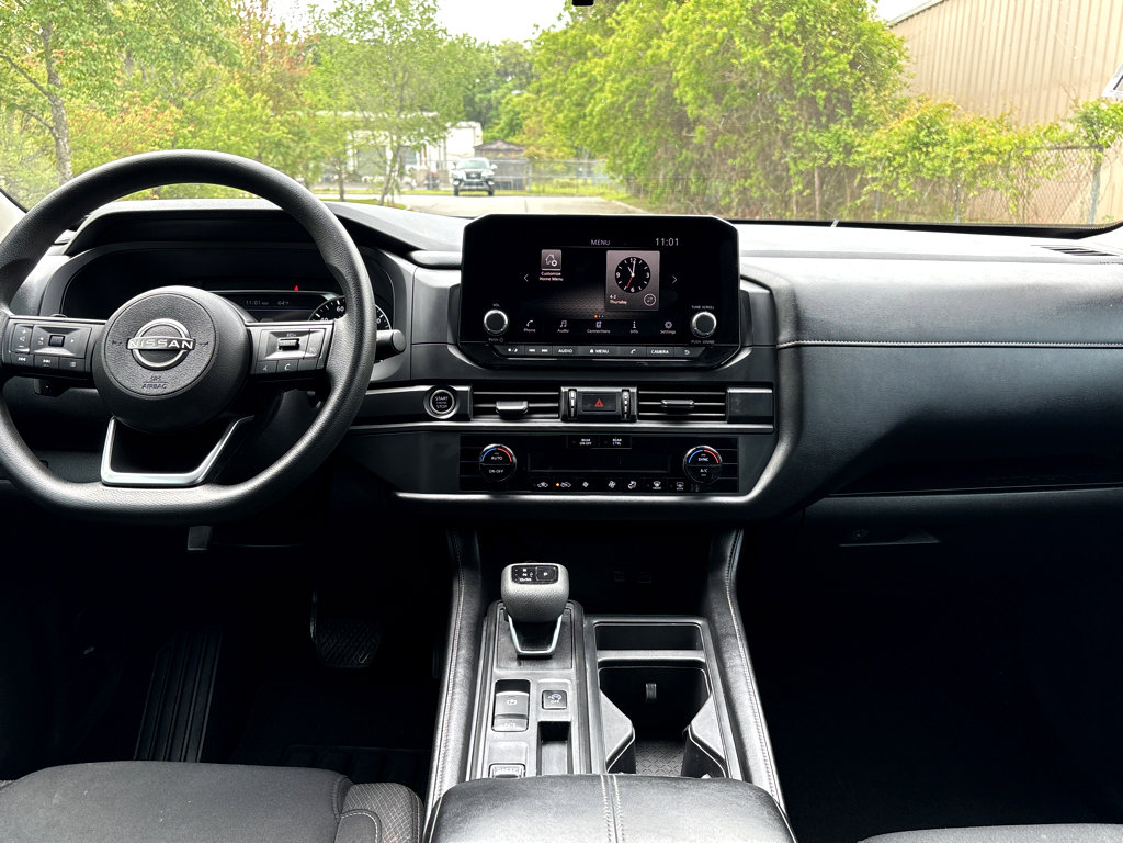 Certified 2024 Nissan Pathfinder S image 4