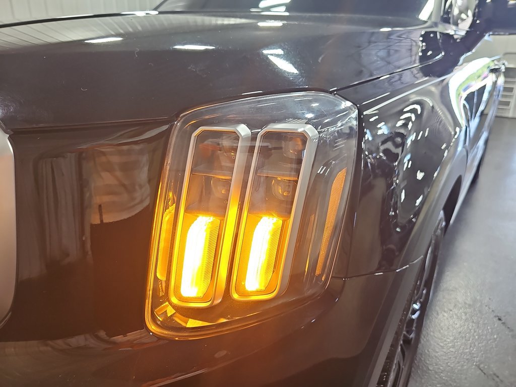 Used 2024 Kia Telluride SX Prestige w/ Towing Package AWD/4WD image 33