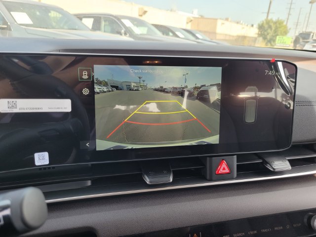 New 2026 Kia Carnival EX FWD image 10