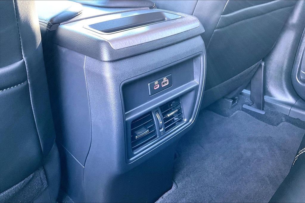 Used 2024 Nissan Murano SV w/ SV Midnight Edition Package image 33