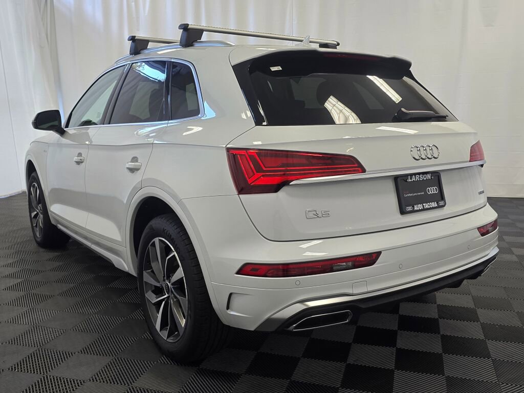 Certified 2025 Audi Q5 2.0T Premium Plus image 4