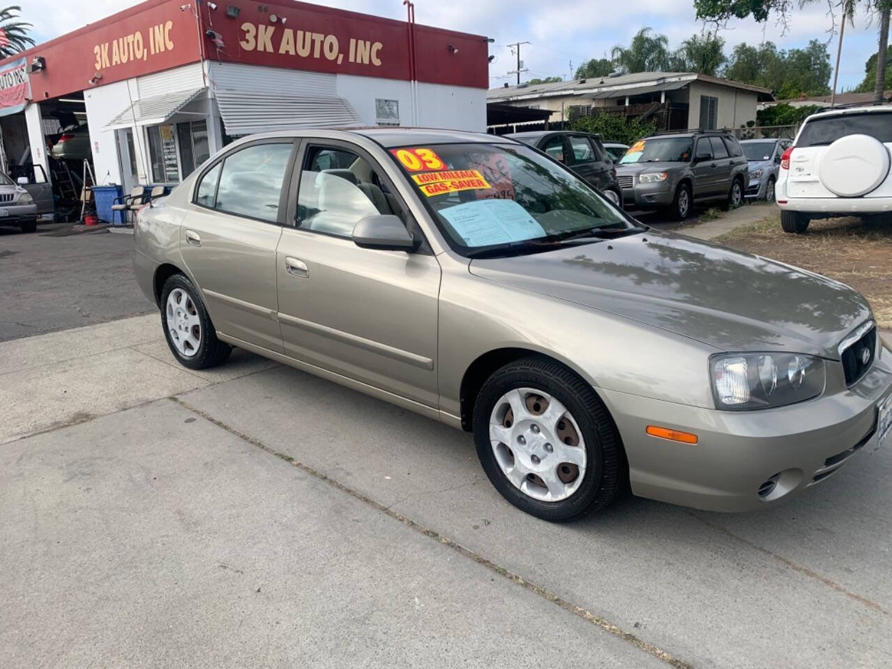 Used 2003 Hyundai Elantra GLS FWD image 2