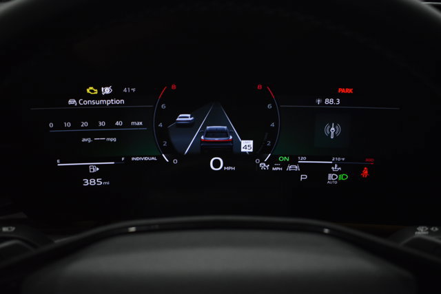 Used 2025 Audi Q5 Premium Plus w/ Premium Plus AWD/4WD image 18