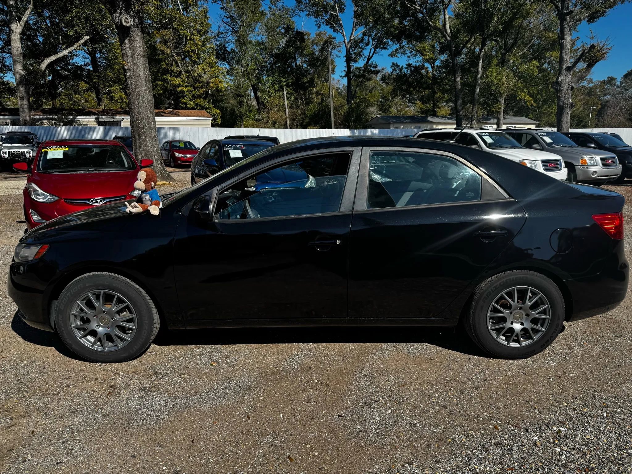 Used 2013 Kia Forte EX image 2