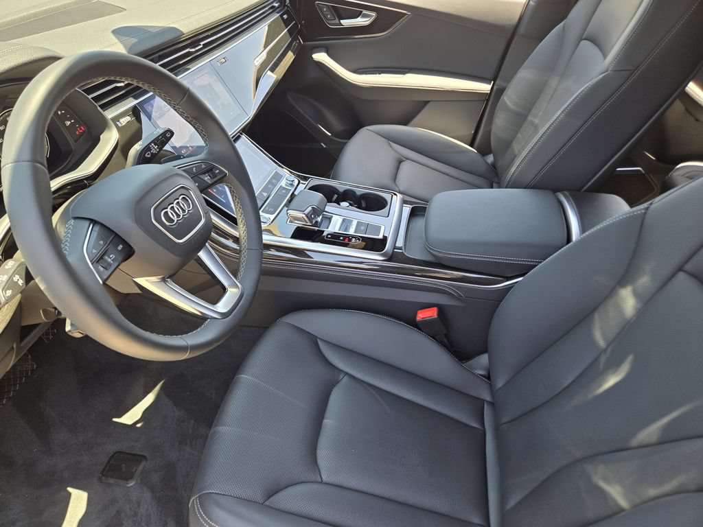 Certified 2025 Audi Q8 Premium Plus AWD/4WD image 16