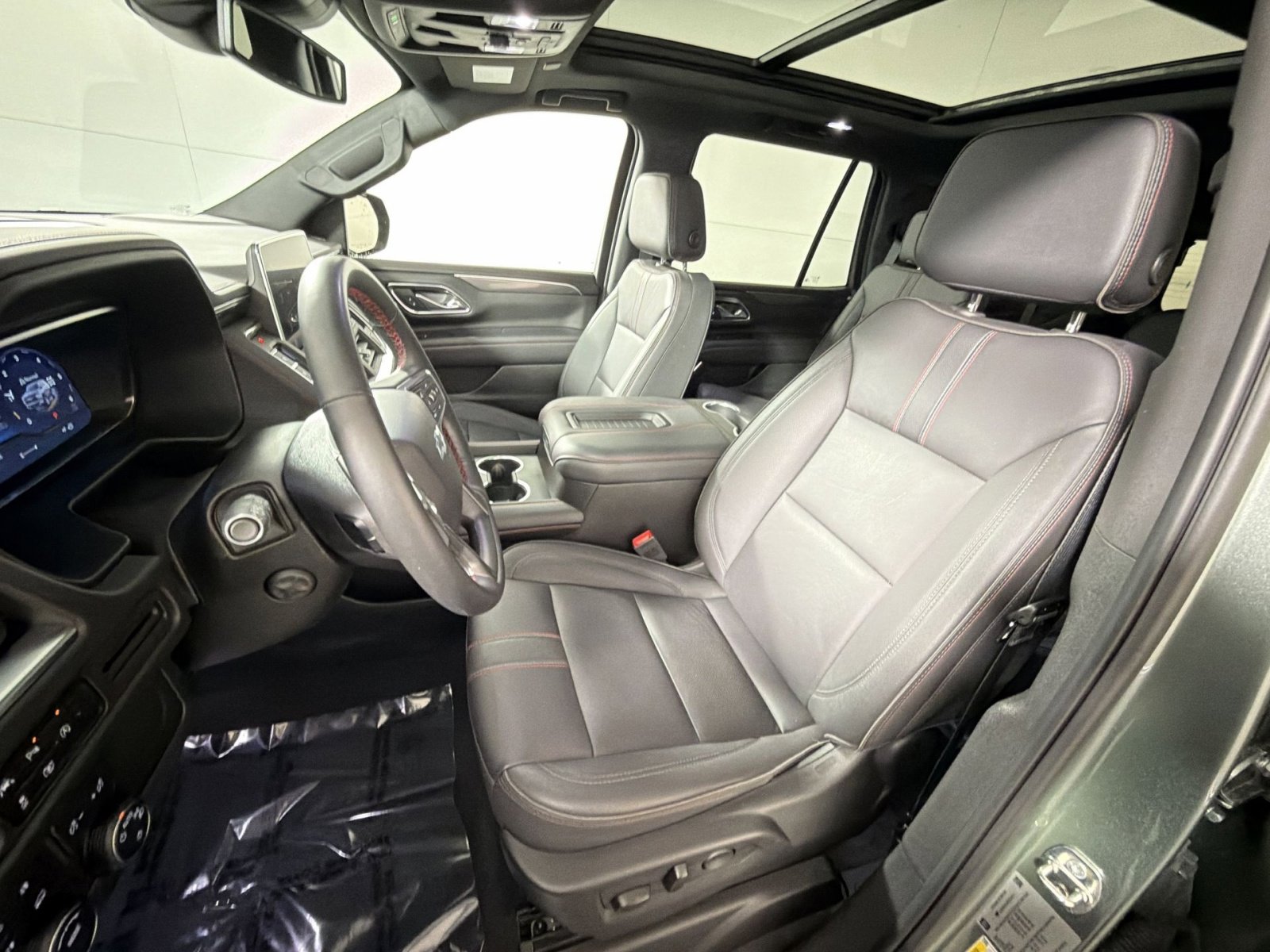 Used 2024 Chevrolet Tahoe RST w/ Luxury Package image 13