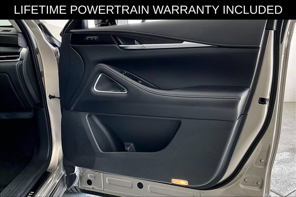 Used 2023 INFINITI QX60 Sensory w/ Vision Package AWD/4WD image 24