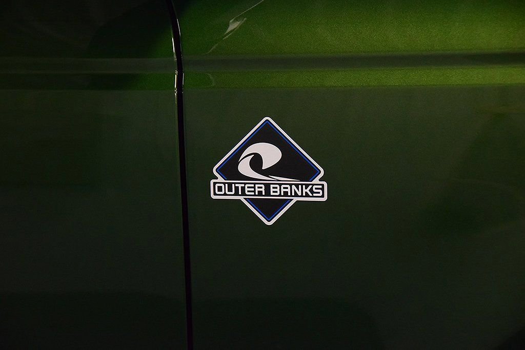 Used 2025 Ford Bronco Outer Banks image 11