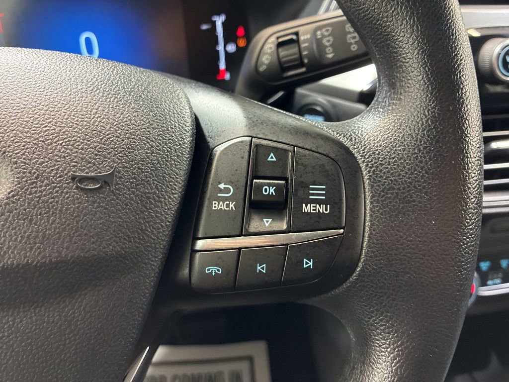 Used 2025 Ford Escape Active AWD/4WD image 27
