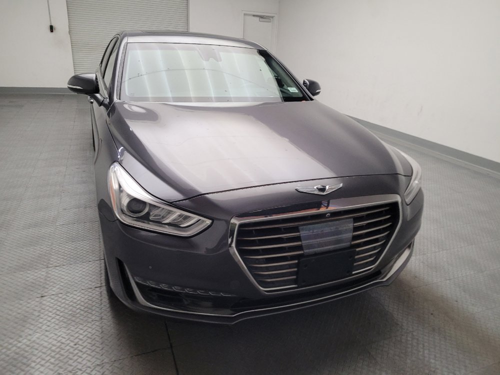 Used 2017 Genesis G90 3.3T Premium RWD image 14