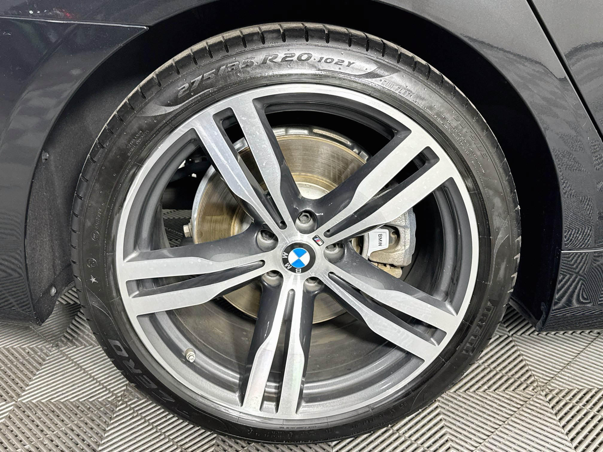 Used 2018 BMW 750i RWD image 31
