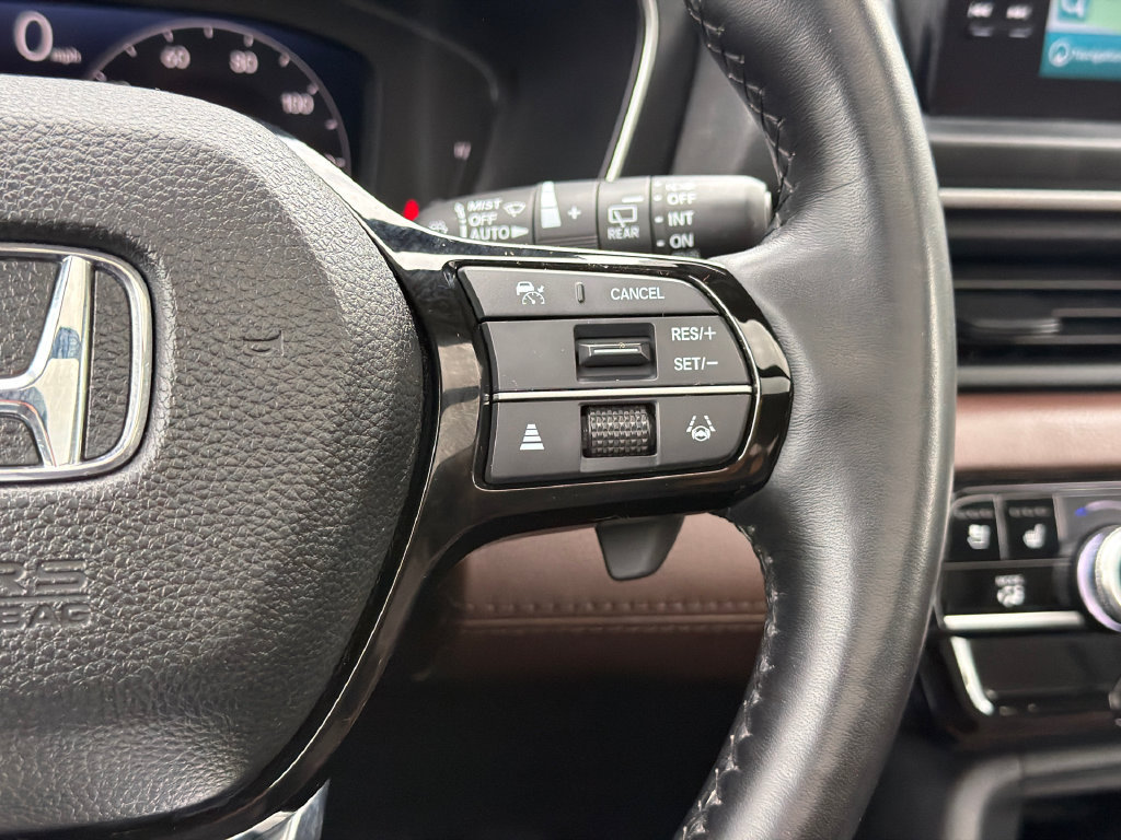 Used 2025 Honda Pilot Elite image 27