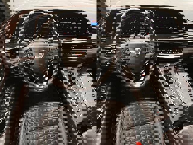 Used 2022 Cadillac Escalade ESV Sport Platinum w/ LPO, ONYX Package image 14