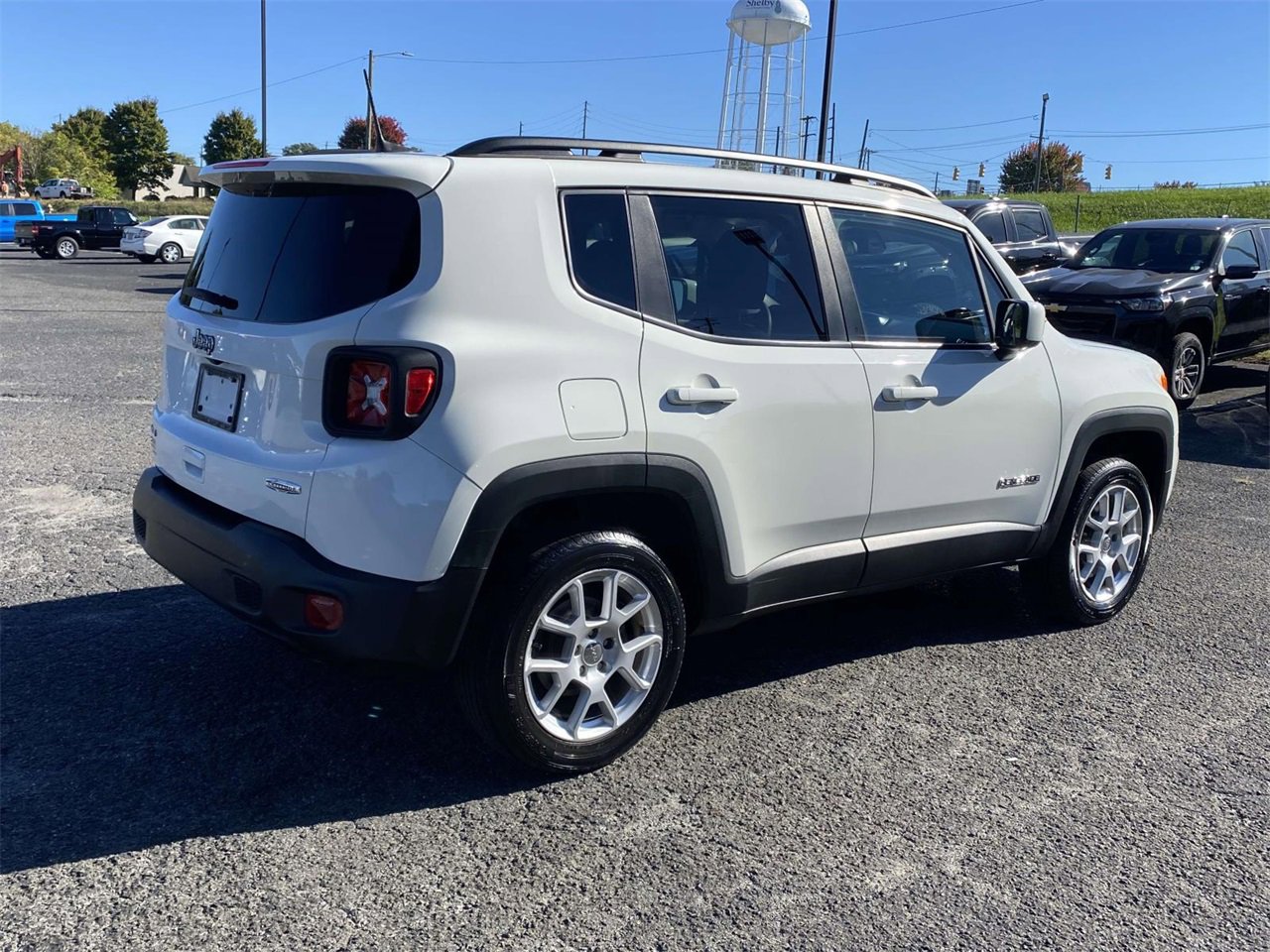Used 2021 Jeep Renegade Latitude image 7