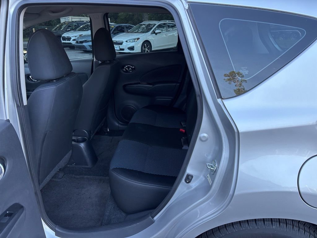 Used 2017 Nissan Versa Note SV FWD image 4