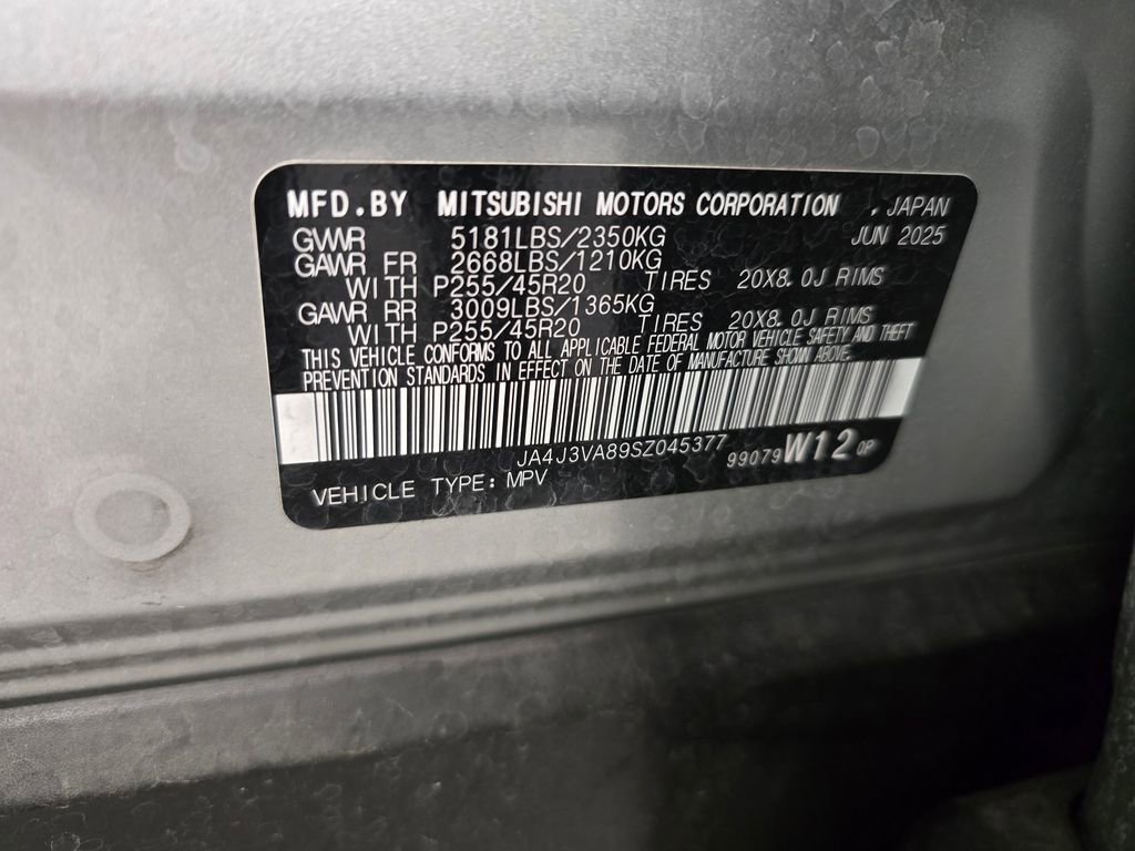 Used 2025 Mitsubishi Outlander SE FWD image 15