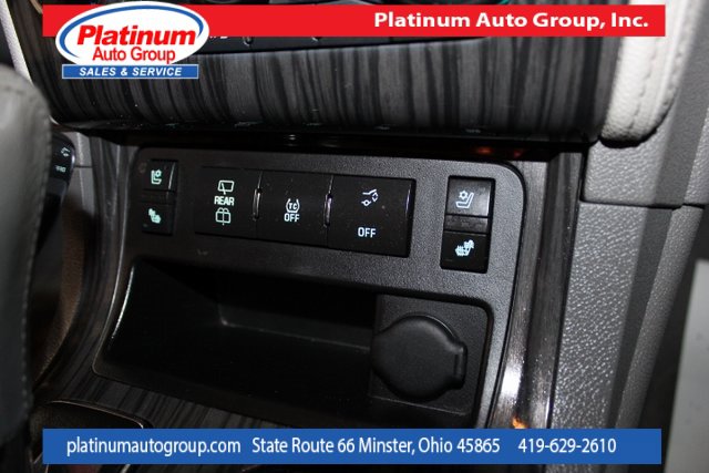 Used 2014 Chevrolet Traverse LTZ image 19