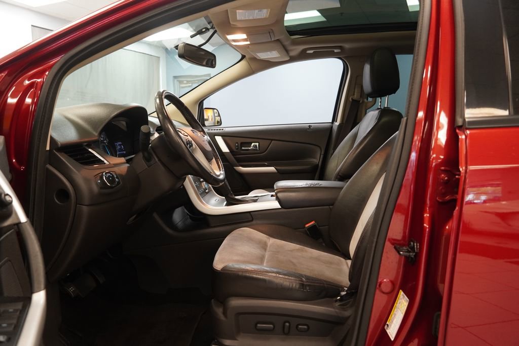 Used 2013 Ford Edge SEL FWD image 5