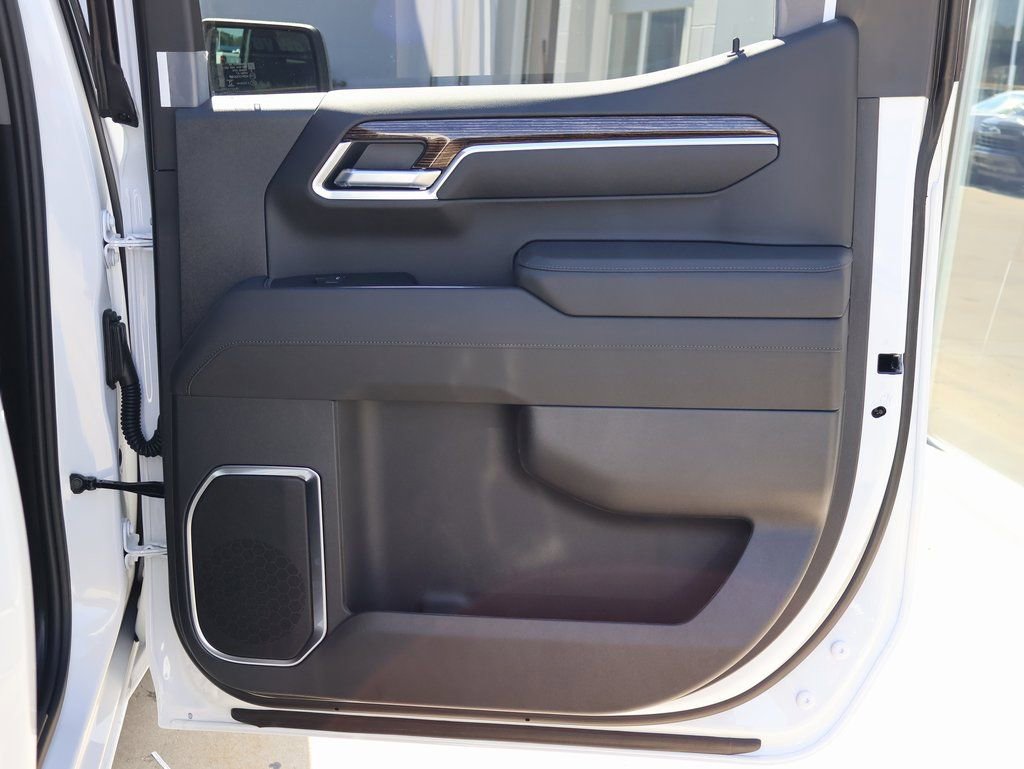New 2026 GMC Sierra 1500 Elevation image 36