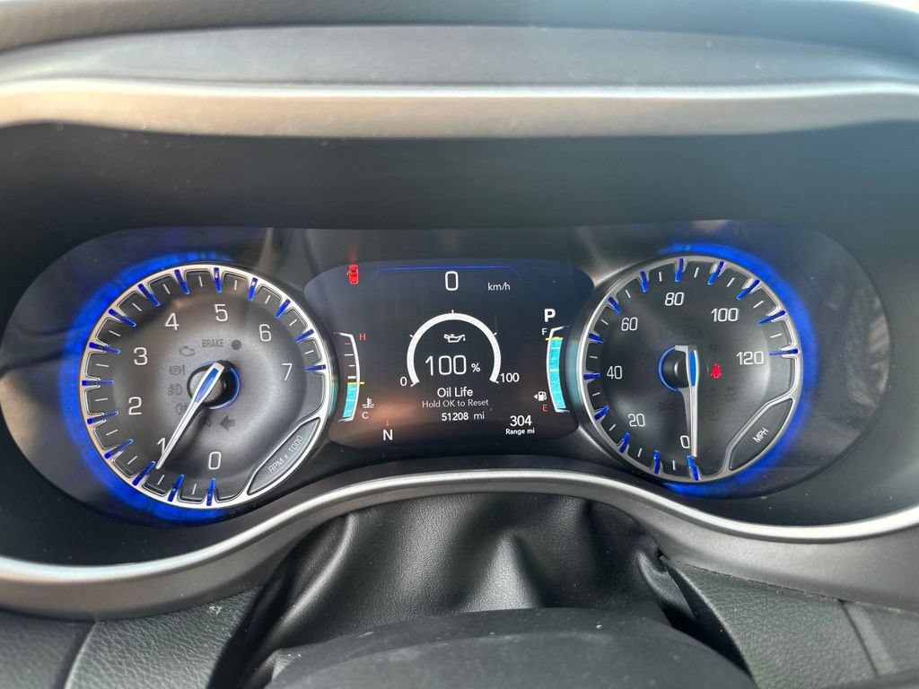 Used 2025 Chrysler Pacifica Select FWD image 20