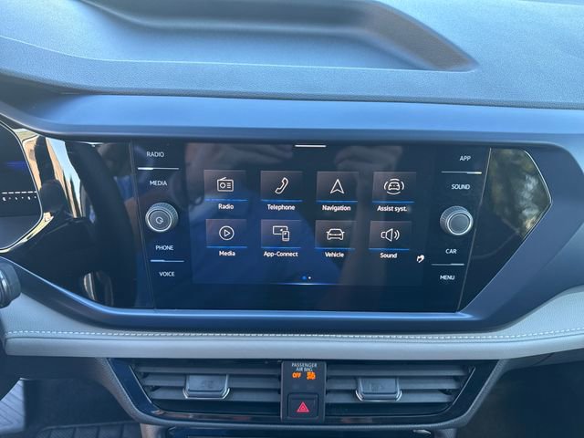 Used 2024 Volkswagen Taos SE AWD/4WD image 19