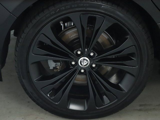 Used 2024 Jaguar XF R-Dynamic SE image 38