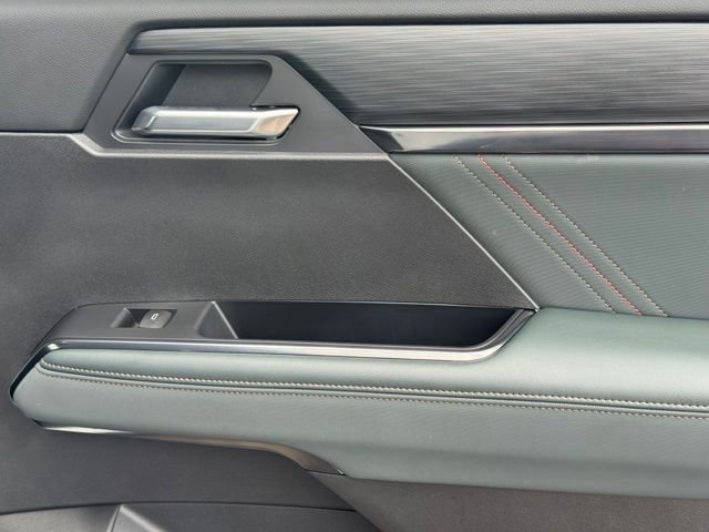 Certified 2026 GMC Acadia AT4 w/ LPO, Floor Liner Package AWD/4WD image 27