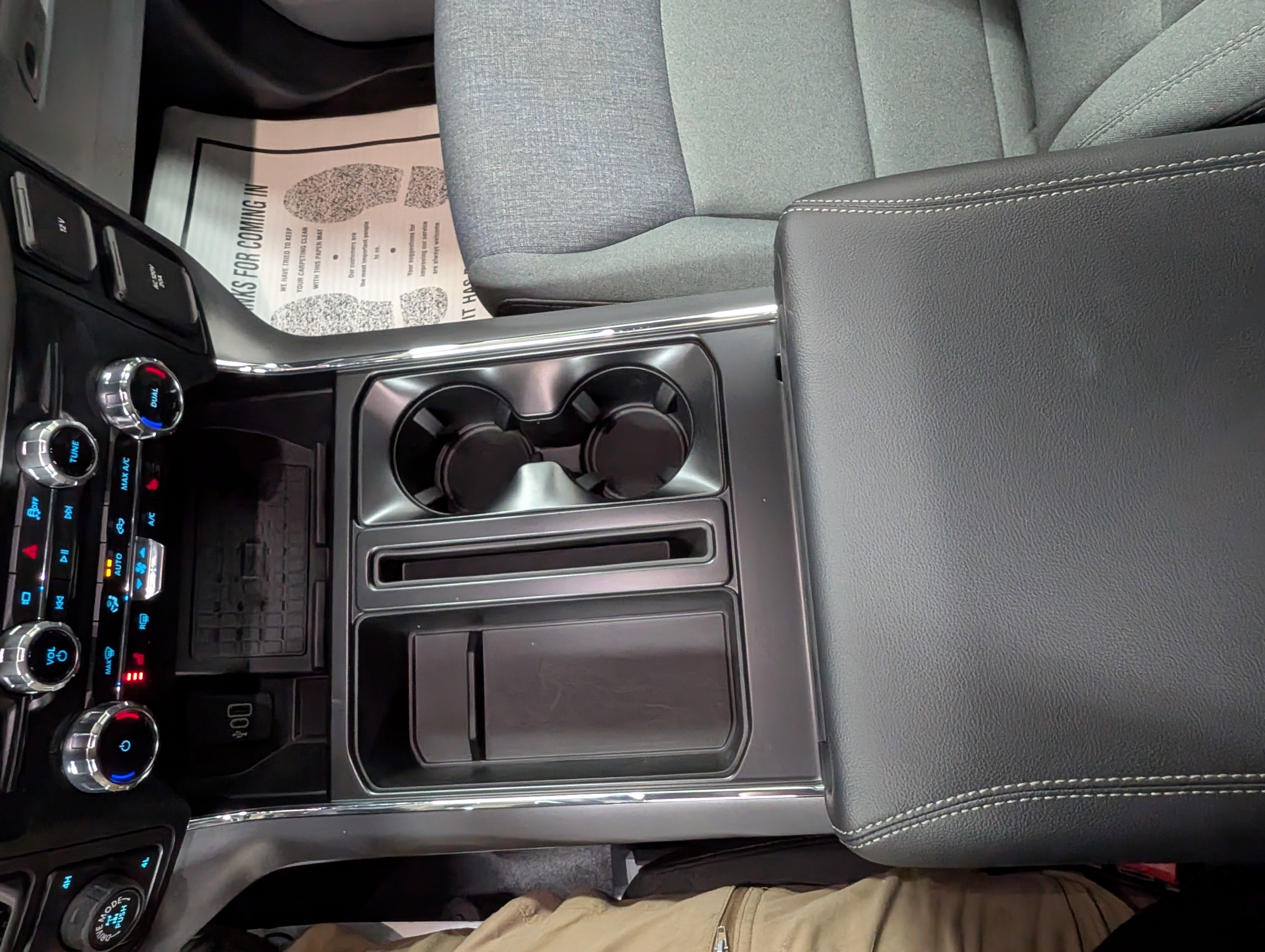 New 2025 Ford F150 XLT w/ Equipment Group 303A High image 12