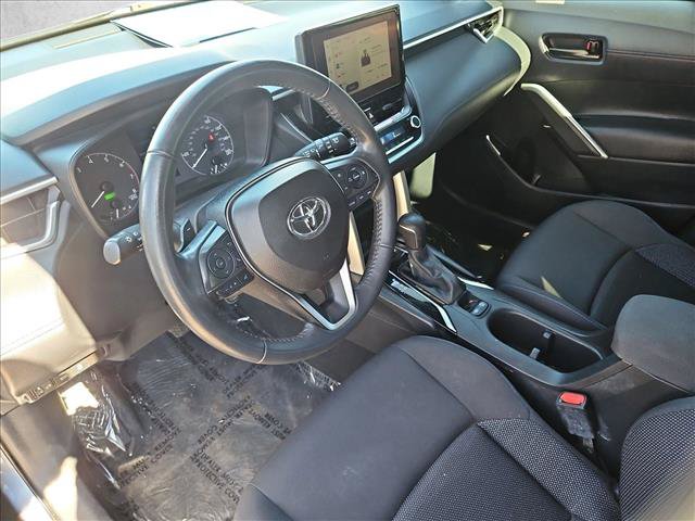 Used 2024 Toyota Corolla Cross AWD Hybrid image 12