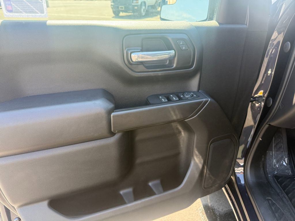 Certified 2022 Chevrolet Silverado 1500 Custom image 11