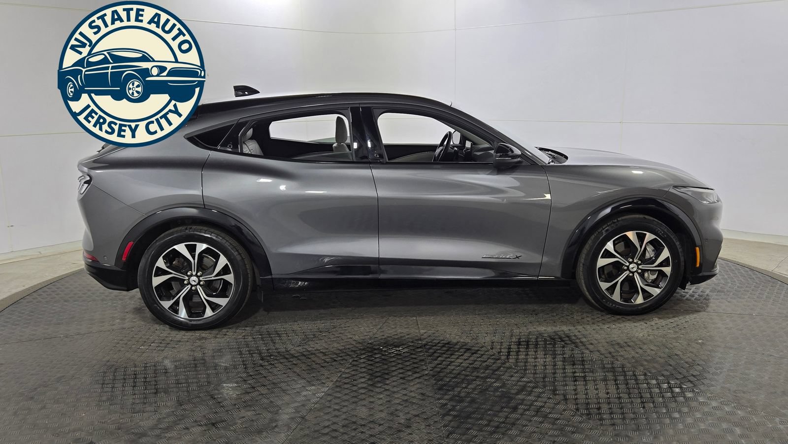 Used 2021 Ford Mustang Mach-E Premium AWD/4WD image 14