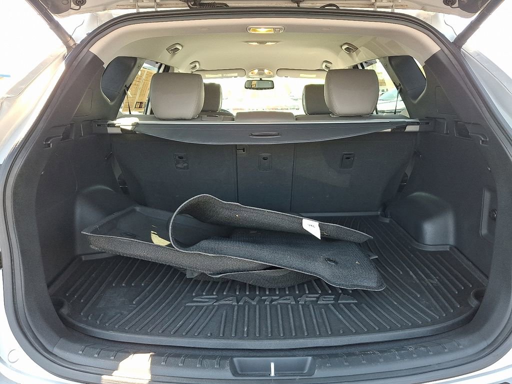 Used 2018 Hyundai Santa Fe Sport 2.0T w/ Cargo Package image 29