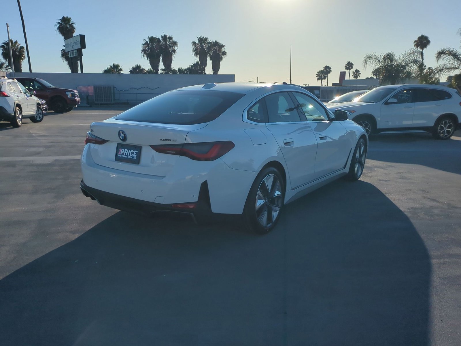 Certified 2023 BMW i4 eDrive35 w/ Premium Package RWD image 5