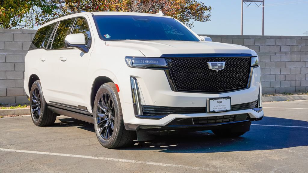 Certified 2024 Cadillac Escalade Sport w/ LPO, ONYX Package image 5