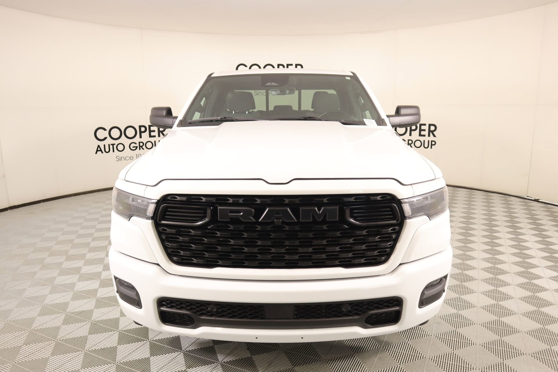 Used 2025 RAM 1500 Tradesman image 8