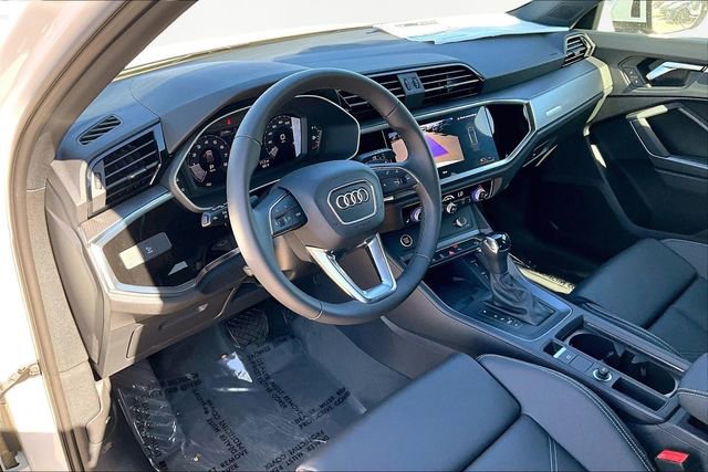 New 2025 Audi Q3 2.0T Premium AWD/4WD image 8