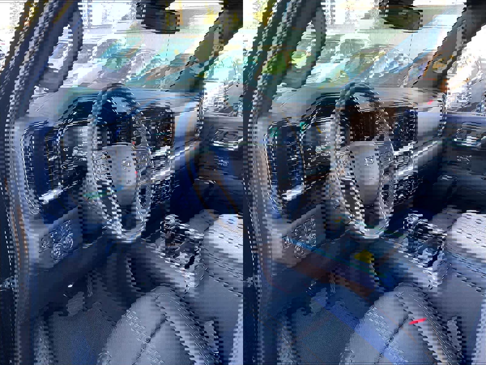 Used 2024 Chevrolet Silverado 1500 High Country w/ Midnight Edition image 16