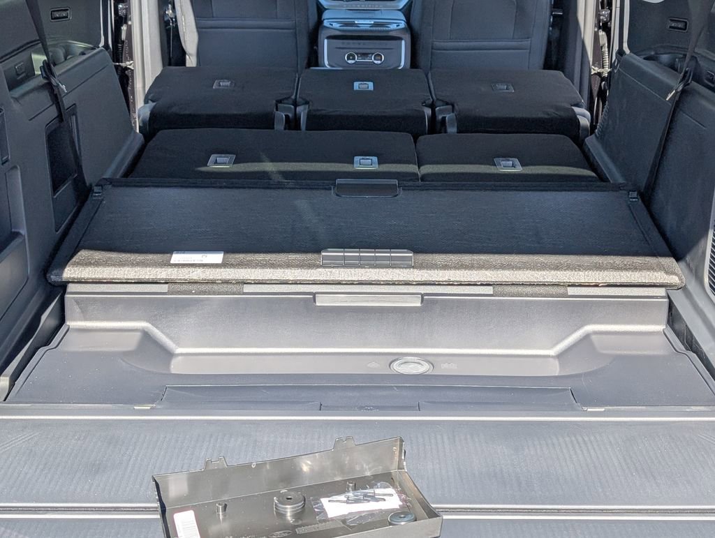 Used 2026 Ford Expedition Max Active RWD image 16