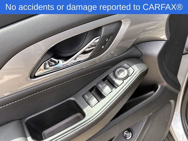 Certified 2023 Chevrolet Traverse LT FWD image 18