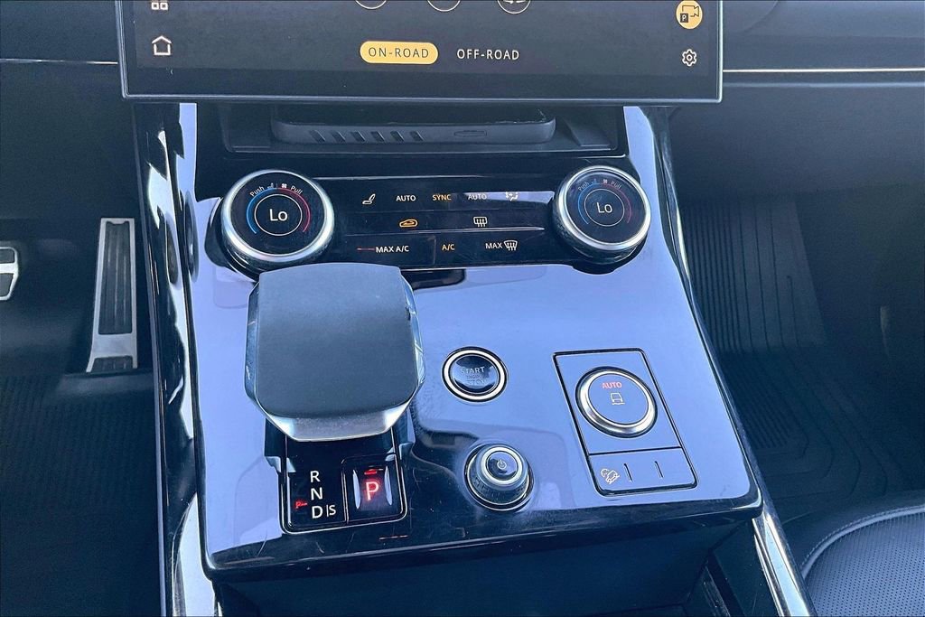 Used 2023 Land Rover Range Rover Sport SE Dynamic image 24