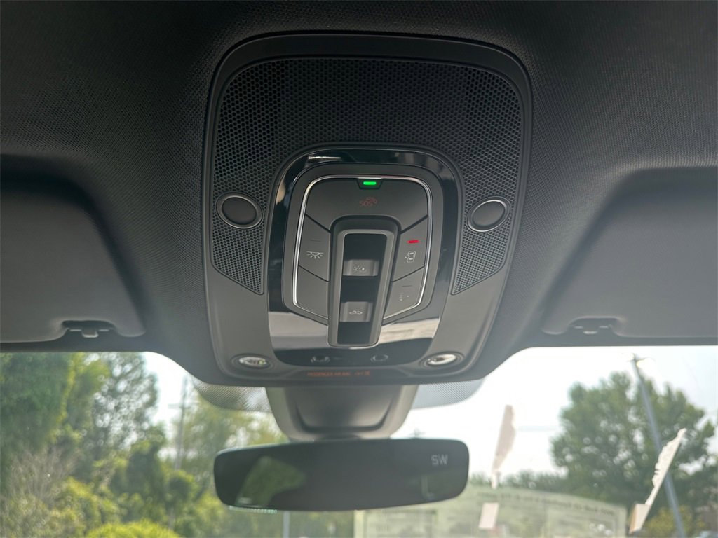 Certified 2025 Audi Q5 2.0T Premium Plus w/ Premium Plus Package image 17