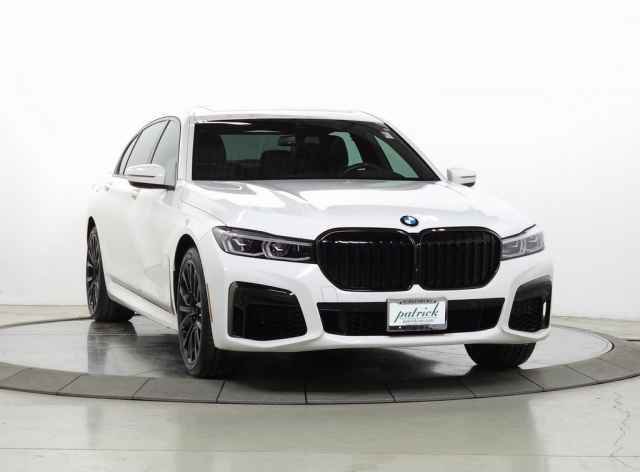 Used 2022 BMW 740i xDrive w/ M Sport Package image 1