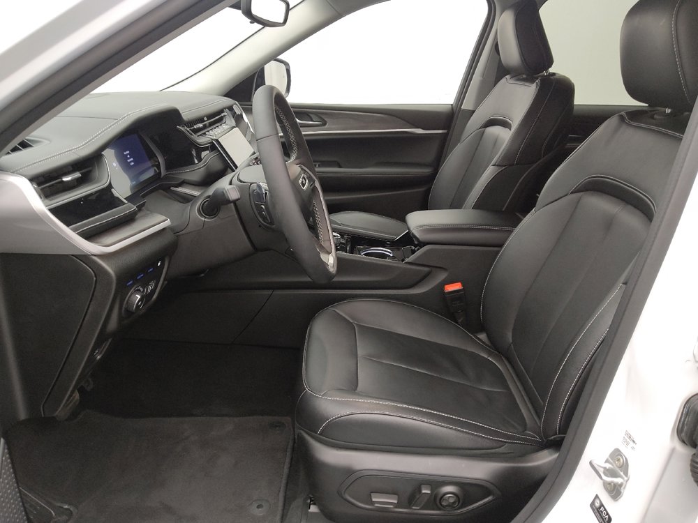 Used 2022 Jeep Grand Cherokee Limited 4xe image 17